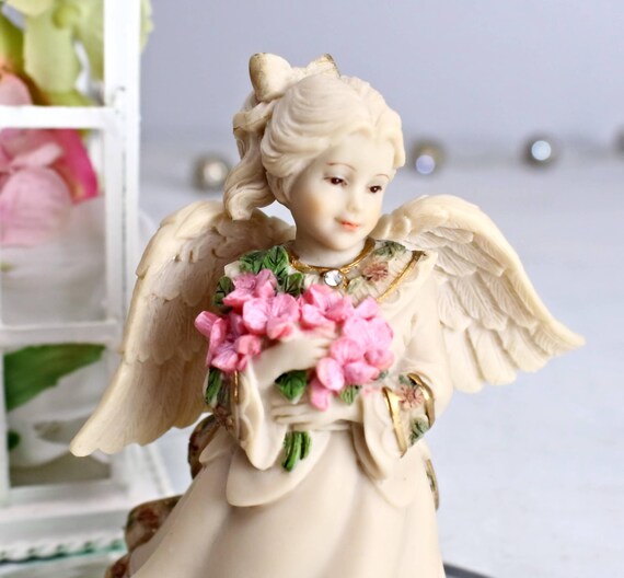 Sarah's Angels® Figurine: 10th Anniversary 'APRIL', Collectible