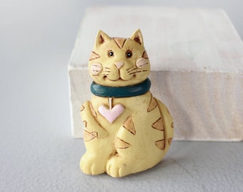 Vintage Cat Brooch, Small Resin Cat, Miniature Cat Figurine, Collectible Cats, Handmade, Tabby Cat, Tiger Cat, Yellow Cat with Pink Heart