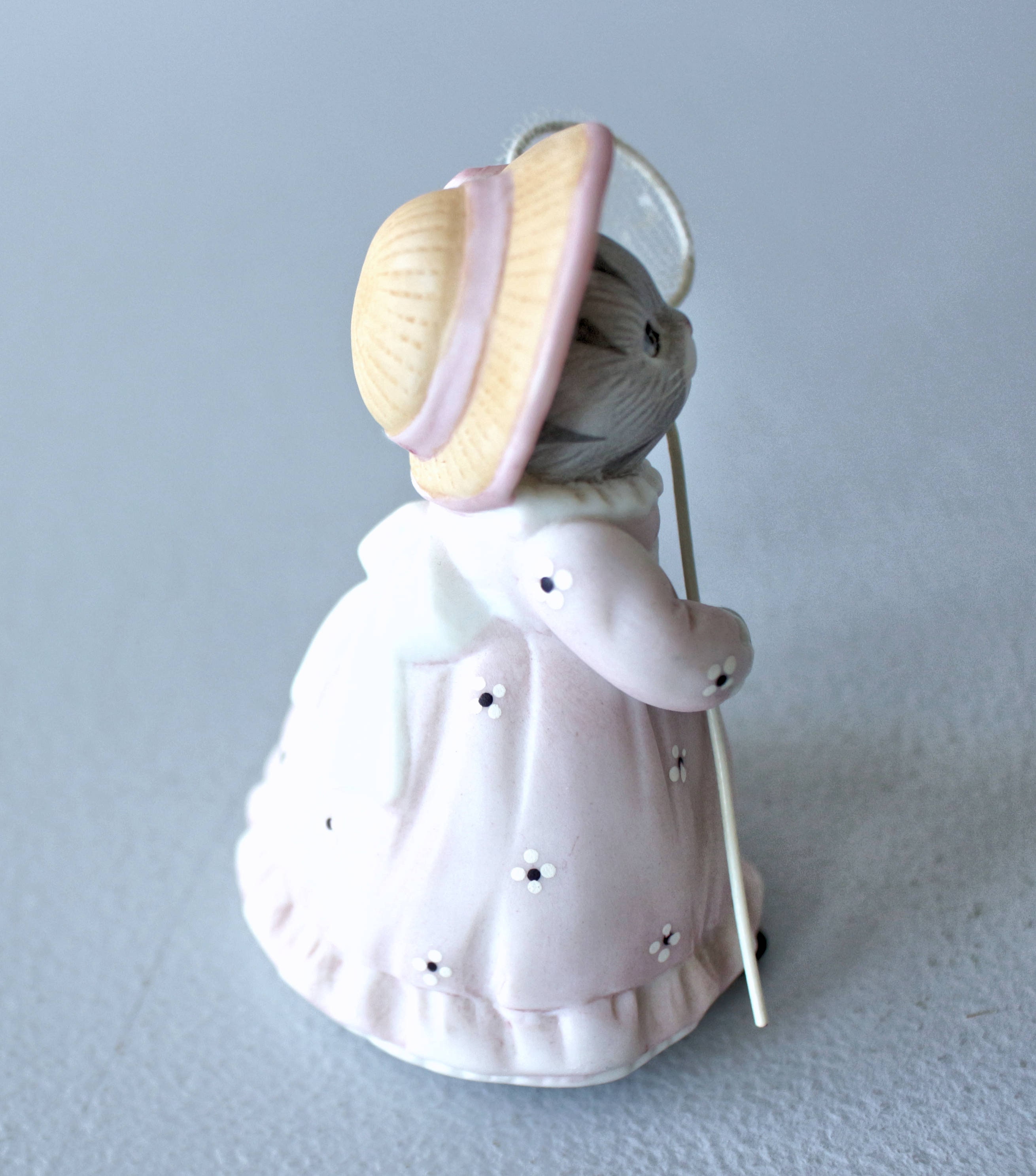 kitty様❽❼ KITTY CUCUMBER Vintage Priscilla Figurine, Butterfly in Net