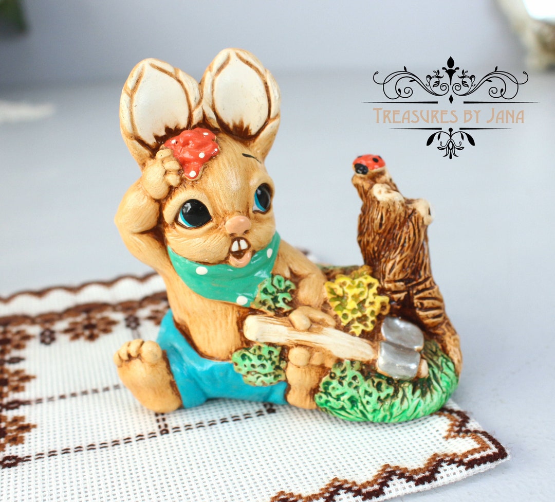 Vintage Rabbit, Woodlander