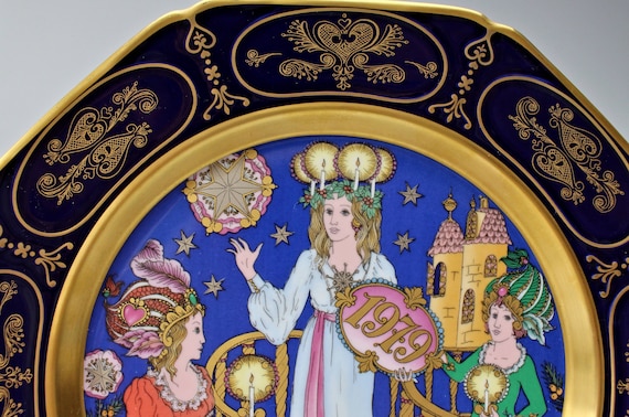Hutschenreuther Christmas Plate 1979: Ole Winther Cobalt Porcelain