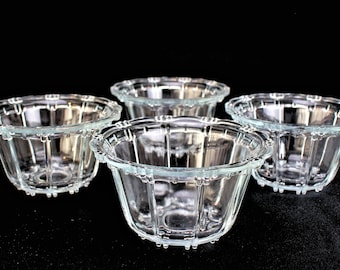 Vintage 4 Serving Bowls, KIG Indonesia Glass, 4.75” Small Clear Glass Dishes, Fruit Salad, Candy, Ice-cream, Fancy Serving, 1960s, Perfect