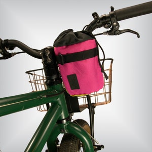 Borsa per attacco manubrio da bicicletta luminosa e allegra - Hardcandy / Realizzata da un ciclista per una borsa imbottita per l'imballaggio della bici da ciclista