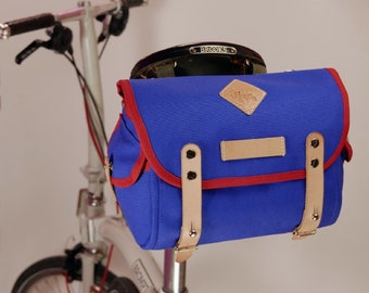 Large saddle bag, canvas bike bag, modern retro cycling bag, water resistant bikepacking gear