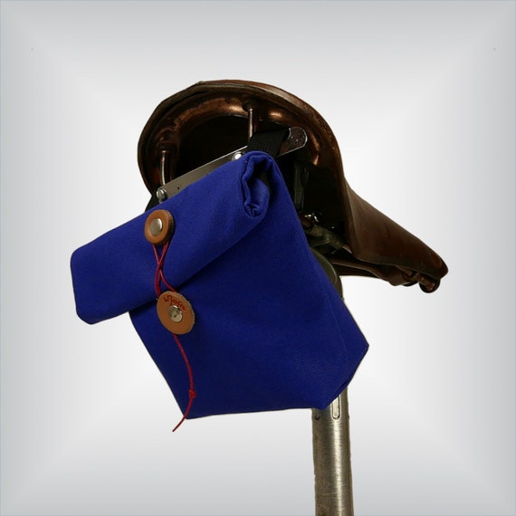 Saddle bum sales bag