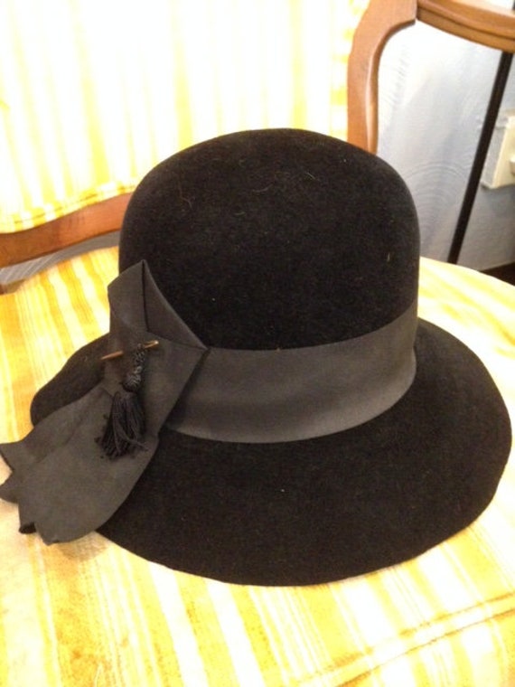 YVES Saint Laurent Vintage Cloche Hat Rare YSL 1960s Yves Saint Laurent Beaded Cloche Hat - Park  main image 2
