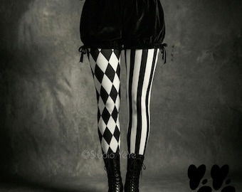 HARLEQUIN JESTER Leggings - Black + White / Retro circus theme tights, Harlequin, Clown costume | Studio Yeye