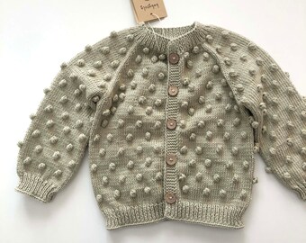 Cárdigan de bebé tejido a mano - Cárdigan de palomitas de maíz - Suéter de bebé hecho a mano - 100% algodón orgánico - Natural, hecho éticamente, colores pastel
