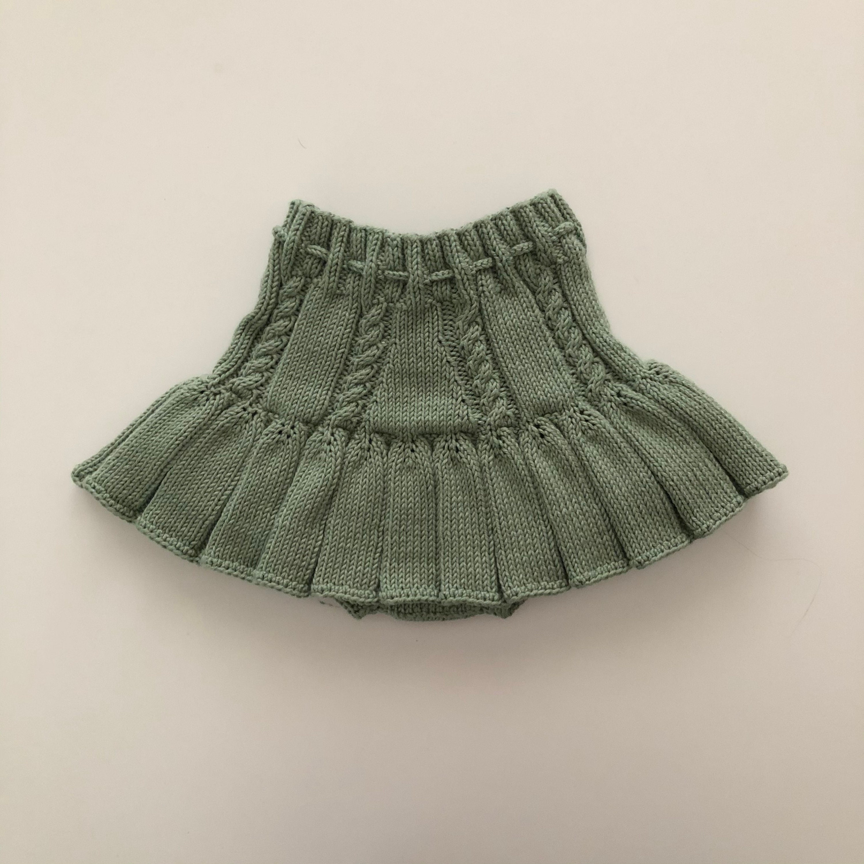 Misha and puff ruffle capelet lake 4-6y Hand Knitted Skirts, 100