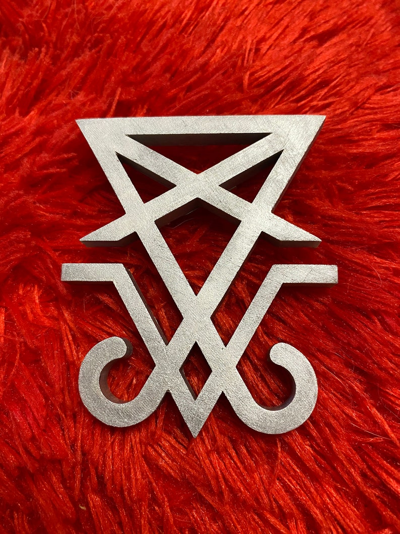 Helltaker Lucifer Broschmärke för Cosplay bild 3