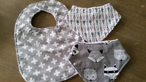 3 bibs
