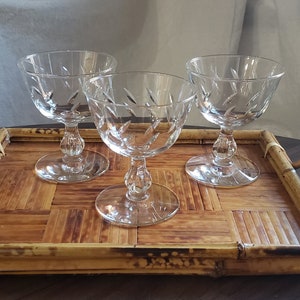 Vintage Libbey Colonial Heritage Cocktail Coupe, Vintage Coupe Glasses, Champagne Coupe, Etched Trio Glassware, Set of 3 image 1
