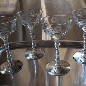 Rock Sharpe Glasses, Vintage Glassware, Vintage Coupe, Vintage Barware, Etched Cocktail Glasses, Martini Glass, Champagne Glass, Set of 4