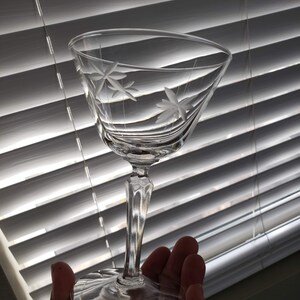 Vintage Coupe Glasses, Libbey Candlelight, Cocktail Glass, Martini Glass, Star Glass, Etched Coupe Glass, Set of 4 or 6 image 10