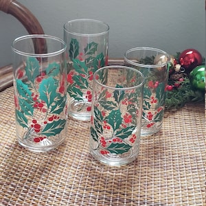 Holly Glasses, Christmas Glasses, Libbey Glassware, Libbey Christmas Glasses, Set of 4 2 sizes image 1