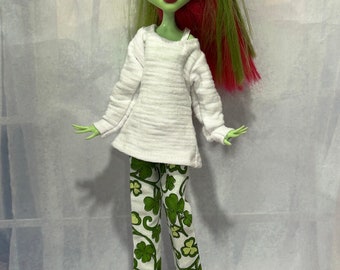 St Patrick's Day PJ Set for your 11" Slimline Fashion Doll - G1 Fashion Doll Clothes, Clover Doll Pants, Green and White Doll Clothes