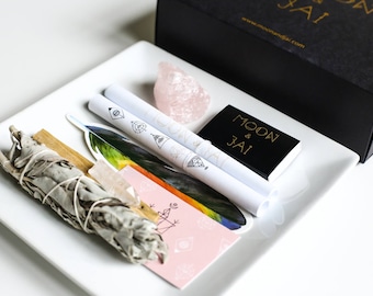 Rose quartz Feng Shui LOVE ritual kit with antiviral antibacterial cleansing herbs. Smudging kit with sage,Palo Santo, healing crystals.