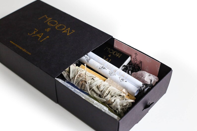 Rose quartz Feng Shui LOVE ritual kit with antiviral antibacterial cleansing herbs. Smudging kit with sage,Palo Santo, healing crystals. image 4