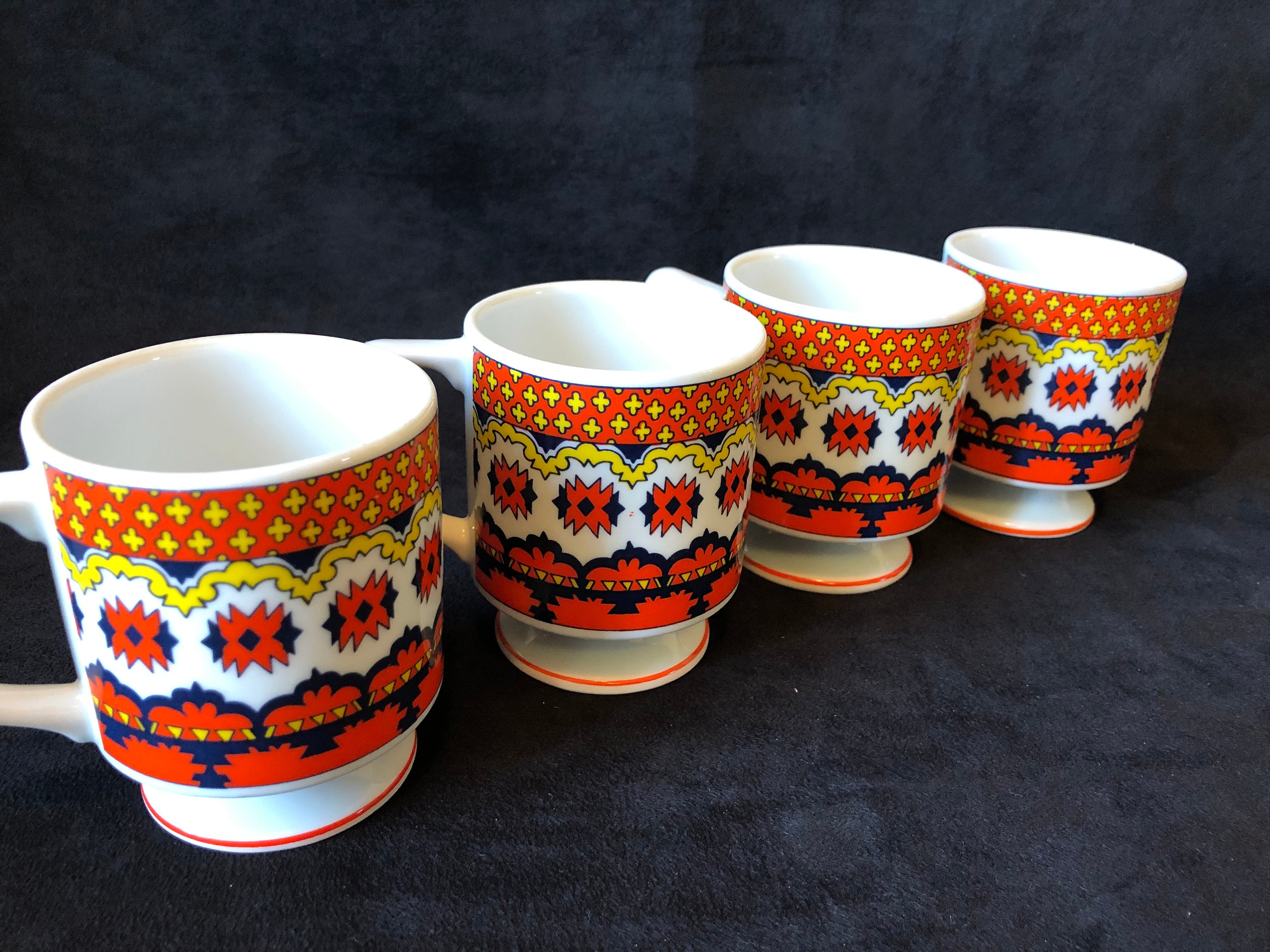Vintage Footed Coffee Mugs Made in Japan Set of 4 1970s Etsy