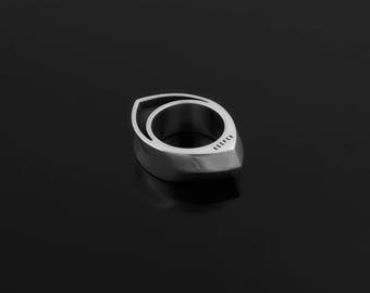 YUL MONTREAL Unisex Sterling Silver Ring
