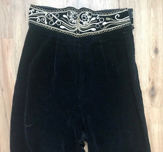 Vintage 1950s embellished velvet cigarette pants