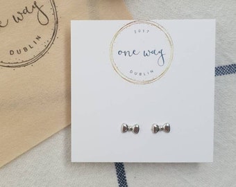 Mini Bow Sud Earrings - 925 Sterling Silver. Ideal gift/friend/girlfriend/mother/love
