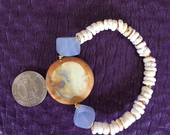 Chalcedony, River polished Agate Puka Shell