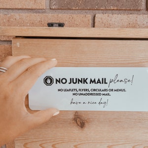 No Junk Mail Sign / Acrylic sign / Ink printed no vinyl