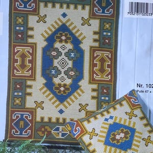 Vintage Norwegian Tapestry Kit, Wool Table Runner (47x86 cm)
