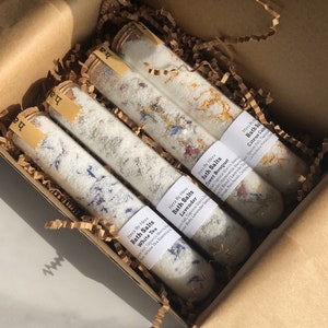 Floral Bath Salt Soaks: Handmade Vegan Gift Set