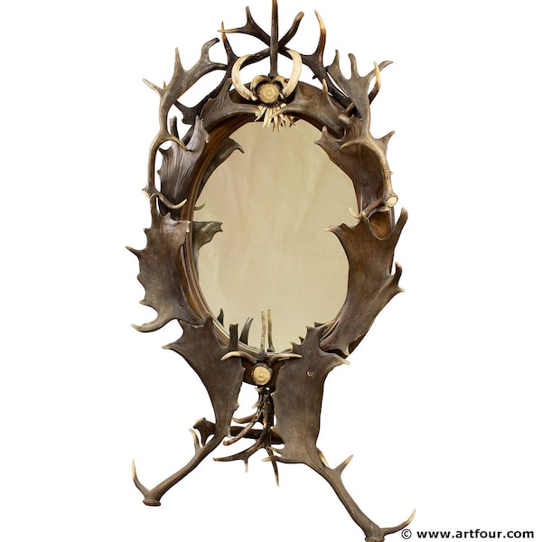 Grand miroir antique sur pied en bois de cerf, Allemagne ca. 1890