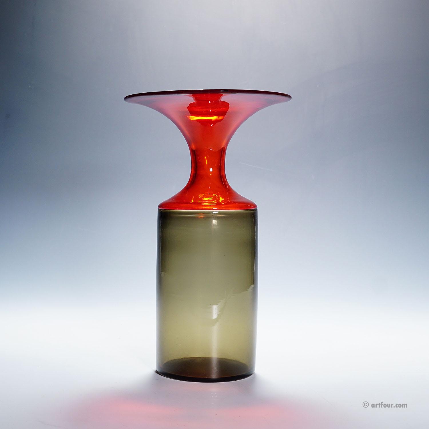 アート・デザイン・音楽 TAPIO WIRKKSLA AT VENINI Tapio Wirkkala at Venini | タピオ・ヴィルカラ | nostos books