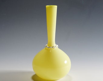 Vittorio Zecchin for Venini Soffiato Vase in Yellow and Lattimo Glass ca. 1950s