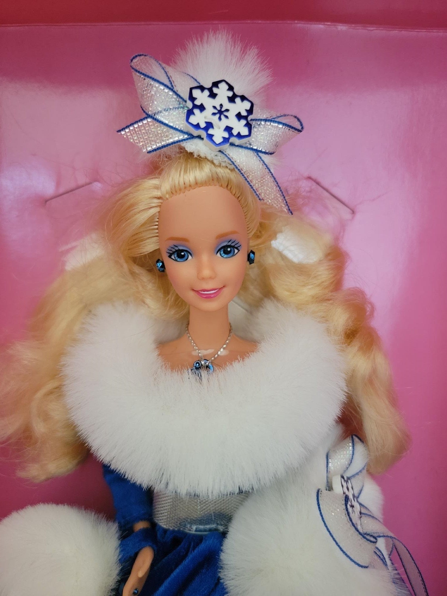 1990 Winter Fantasy Barbie - Etsy