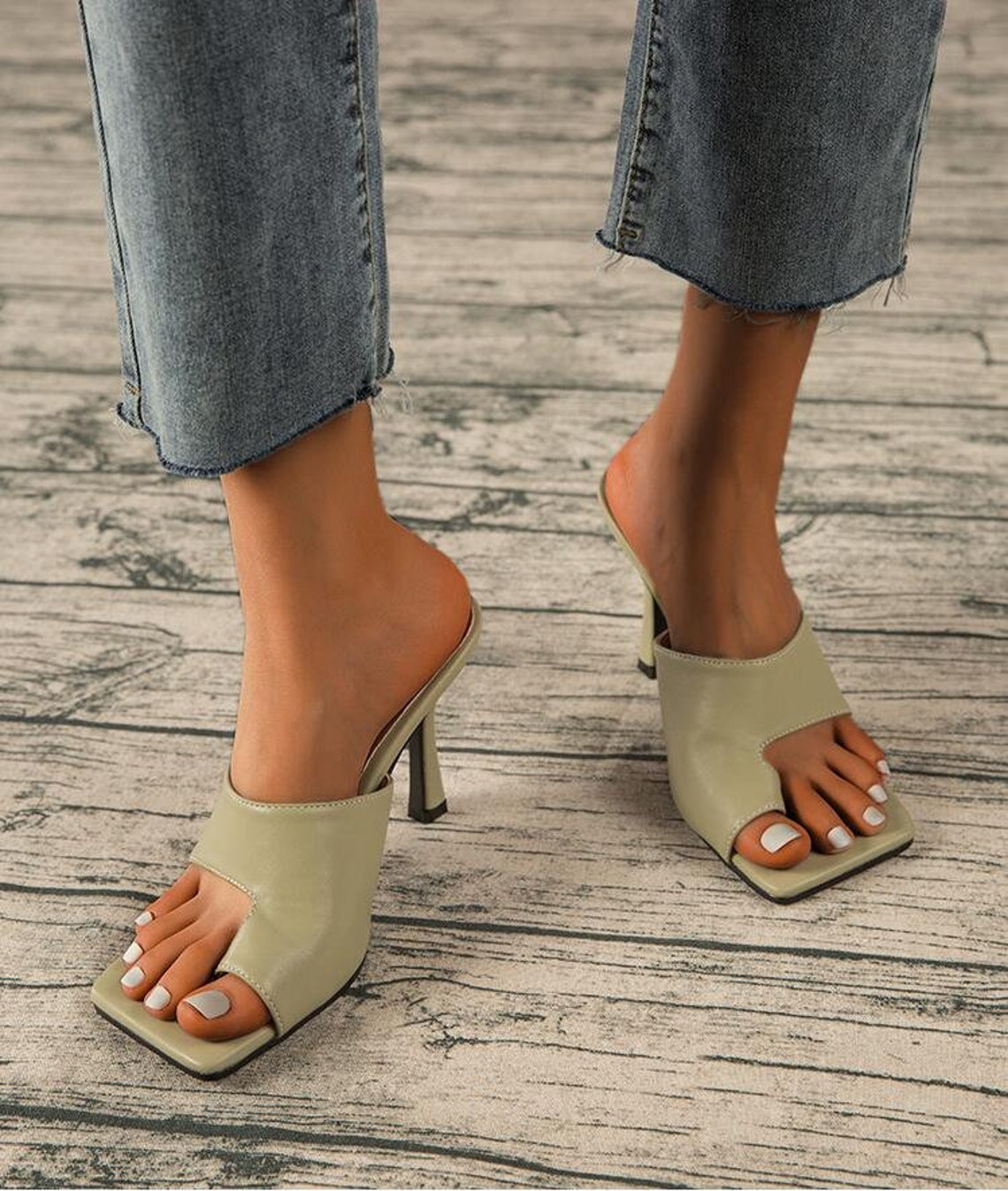 tong a talon aiguille