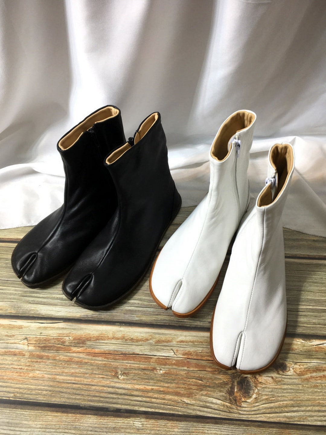 classic leather tabi shoes