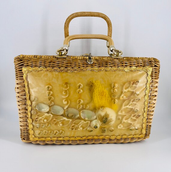 Large Vintage Box Woven Purse with Sea Shell Design Gem