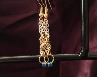 Chain weave earrings