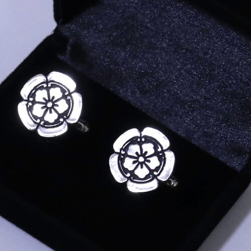 Silver Cufflinks shops - Japanese Kamon - Oda Melon