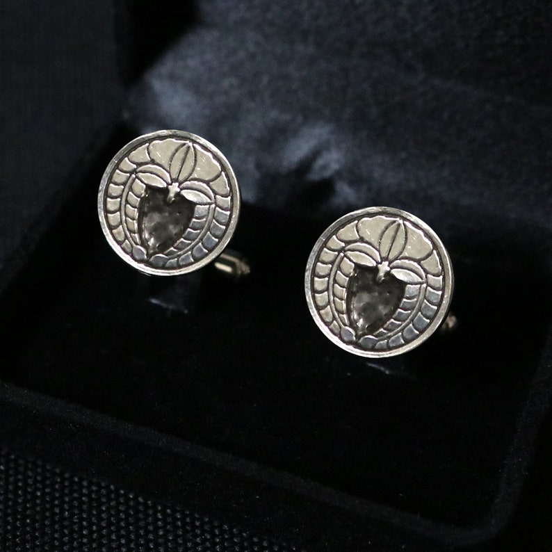 Cufflinks Japanese Clan Crest Kamon Weeping Wisteria