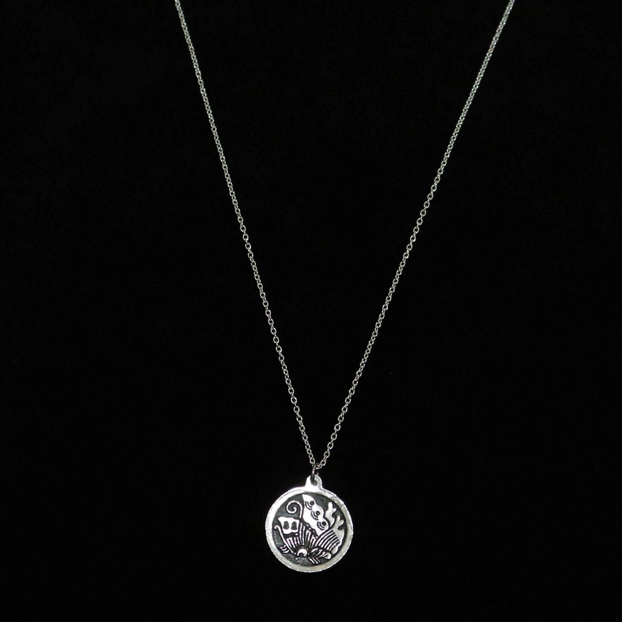 Butterfly in a Circle Kamon Japanese Clan Crest Pendant Etsy