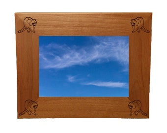 Personalized Engraved Wood Picture Frame with your choice of Wildlife Design | Wildlife Frame | Wildlife Lover Gift | Wildlife Gift