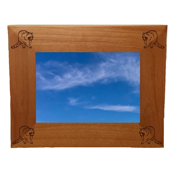 Personalized Engraved Wood Picture Frame with your choice of Wildlife Design | Wildlife Frame | Wildlife Lover Gift | Wildlife Gift