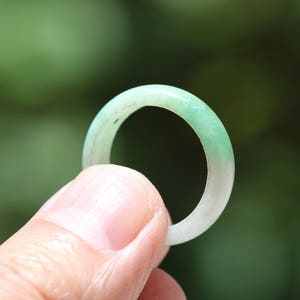 Green White Nephrite Jade Asian Chinese Band Ring Size 8.5 3g
