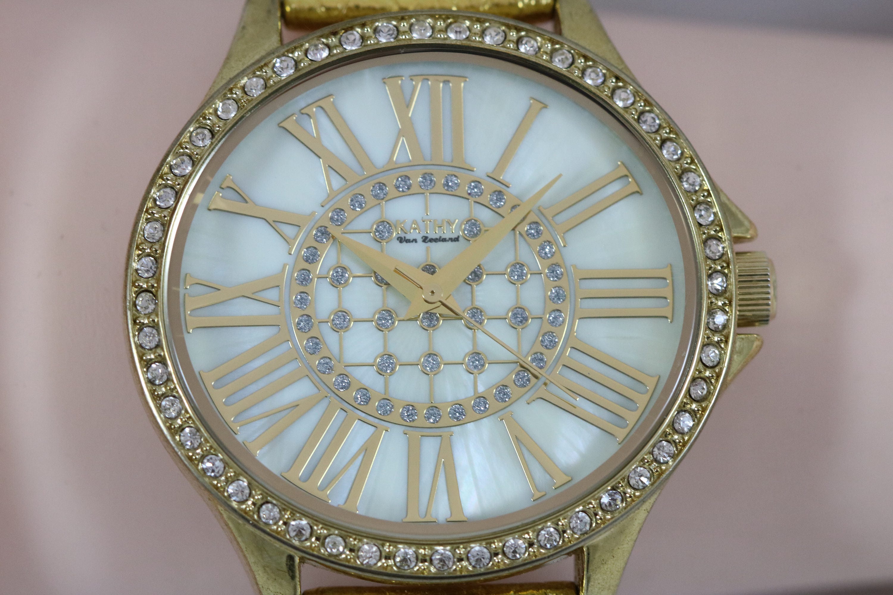 Kathy Van Zeeland watch Beautiful Woman main image 3