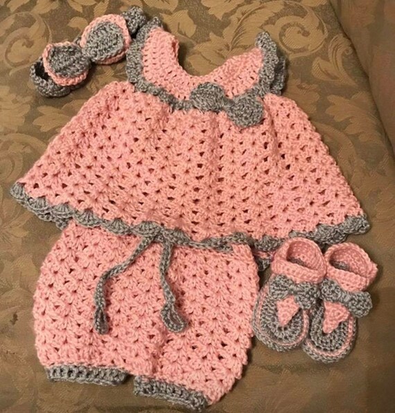 angel wings pinafore crochet pattern