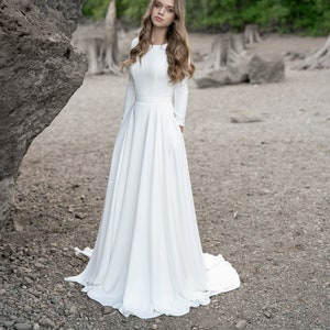 Downtown L.A. Wedding with Rooftop Views  Modest wedding dresses, Wedding  dress long sleeve, Winter wedding dress