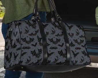 Bats Travel Bag, Spooky Overnight Bag, Halloween Travel Bag, Halloween Overnight Bag, Halloween Weekender Bag, Gothic Bag, Goth Weekender