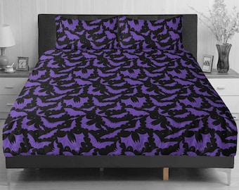GDHBLING Halloween Gothic Bat Pillow Covers 20x20 Set of 2, Comfy Goth Aesthetic Retro Bat Printing Velvet Pillow Cases Kit with Zipper, Scary Bat Decor for Sofa Living Room Bed