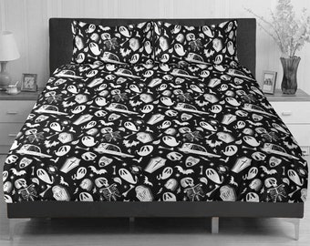 Spooky Skeleton Hearse Duvet Cover Set, Gothic Halloween Bedding